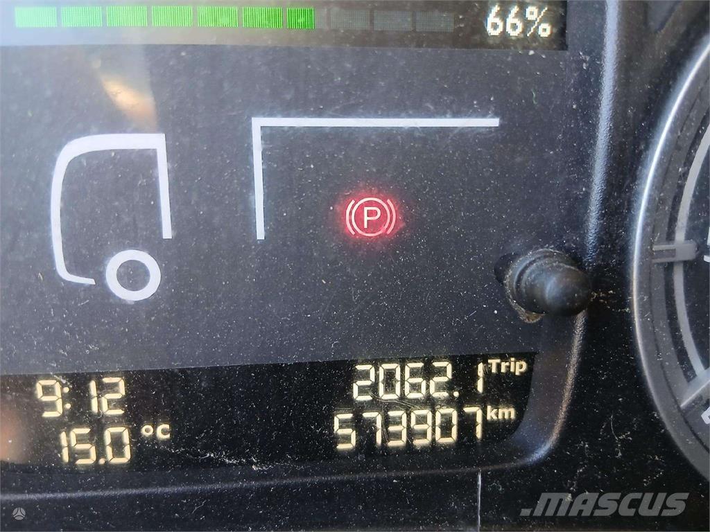 DAF LF 210 Trasportatore per veicoli
