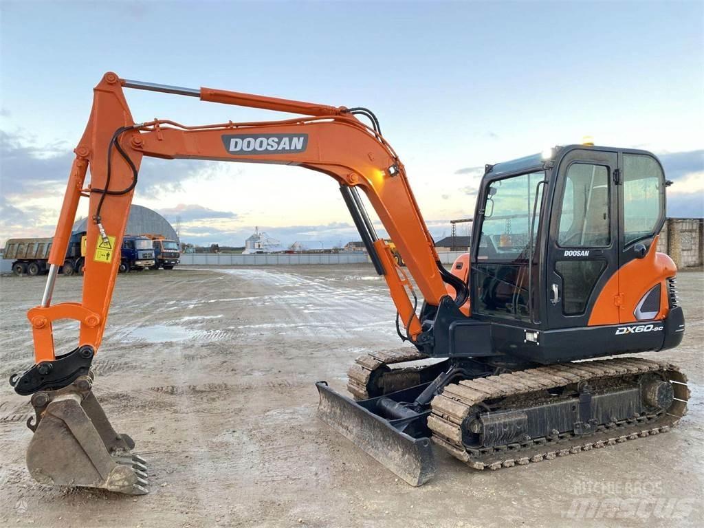 Doosan DX 60 C Miniescavatori