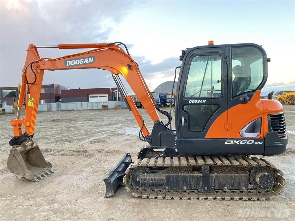 Doosan DX 60 C Miniescavatori