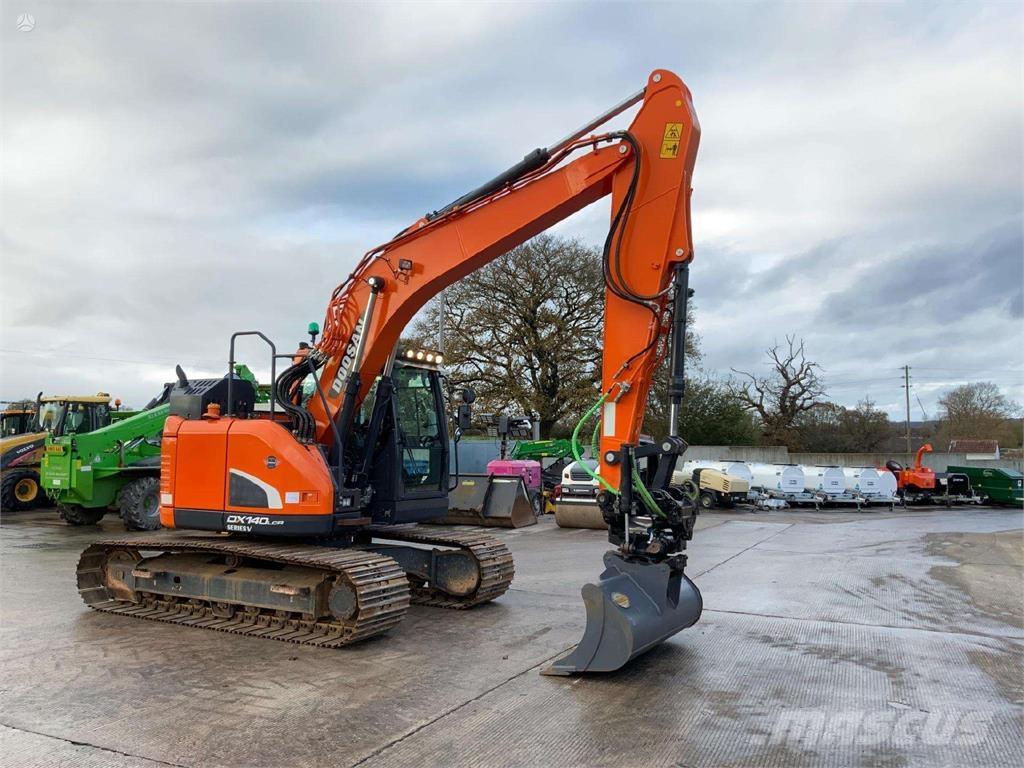Doosan DX140 LCR Escavatori cingolati
