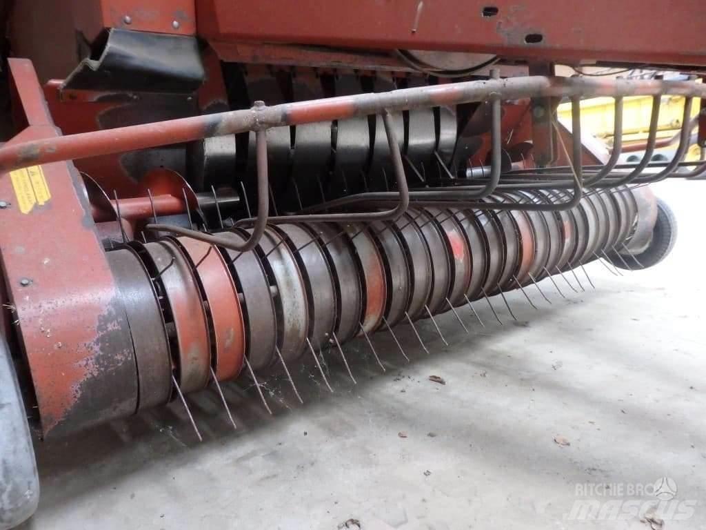 Hesston 4900 Rotopresse