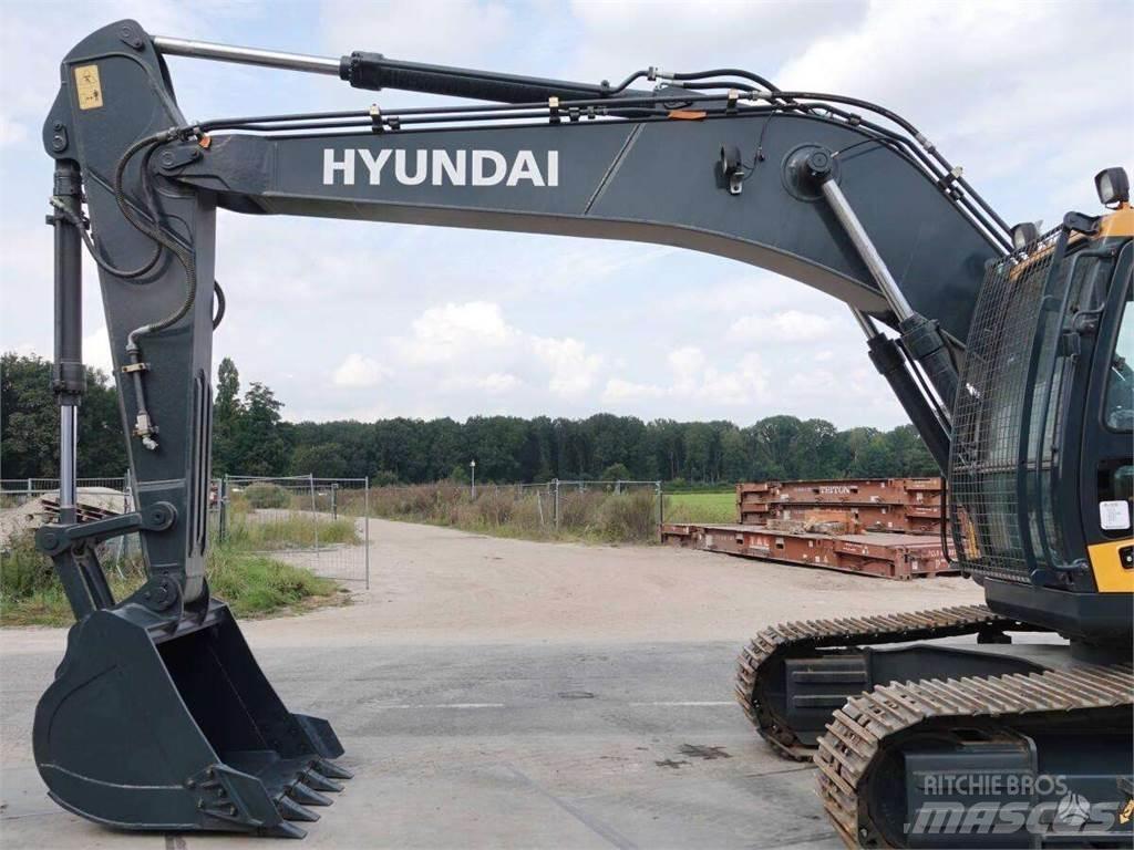 Hyundai R215 Escavatori cingolati