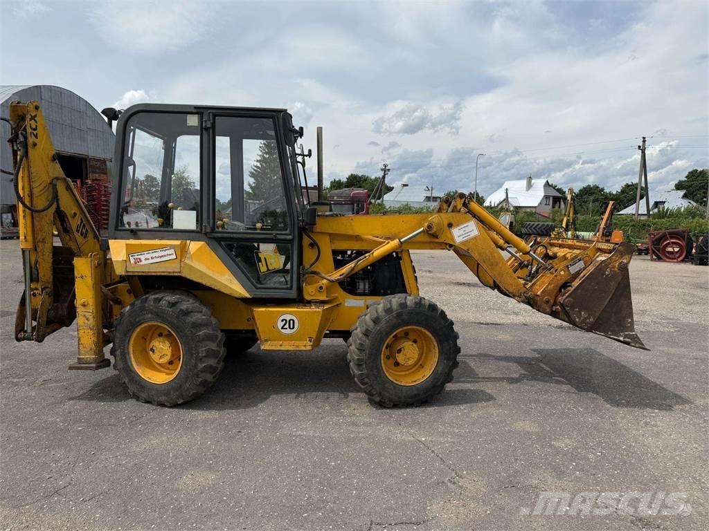 JCB 2CX Terne