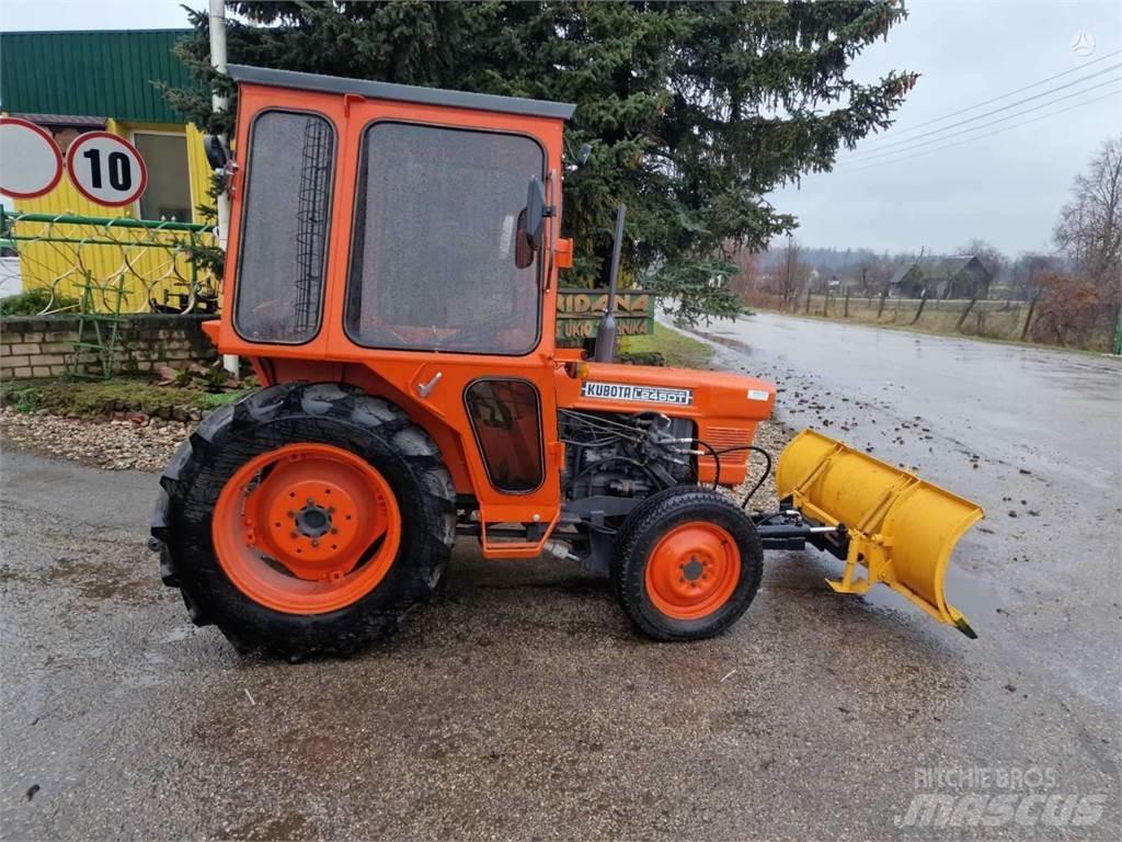 Kubota L245dt Trattori