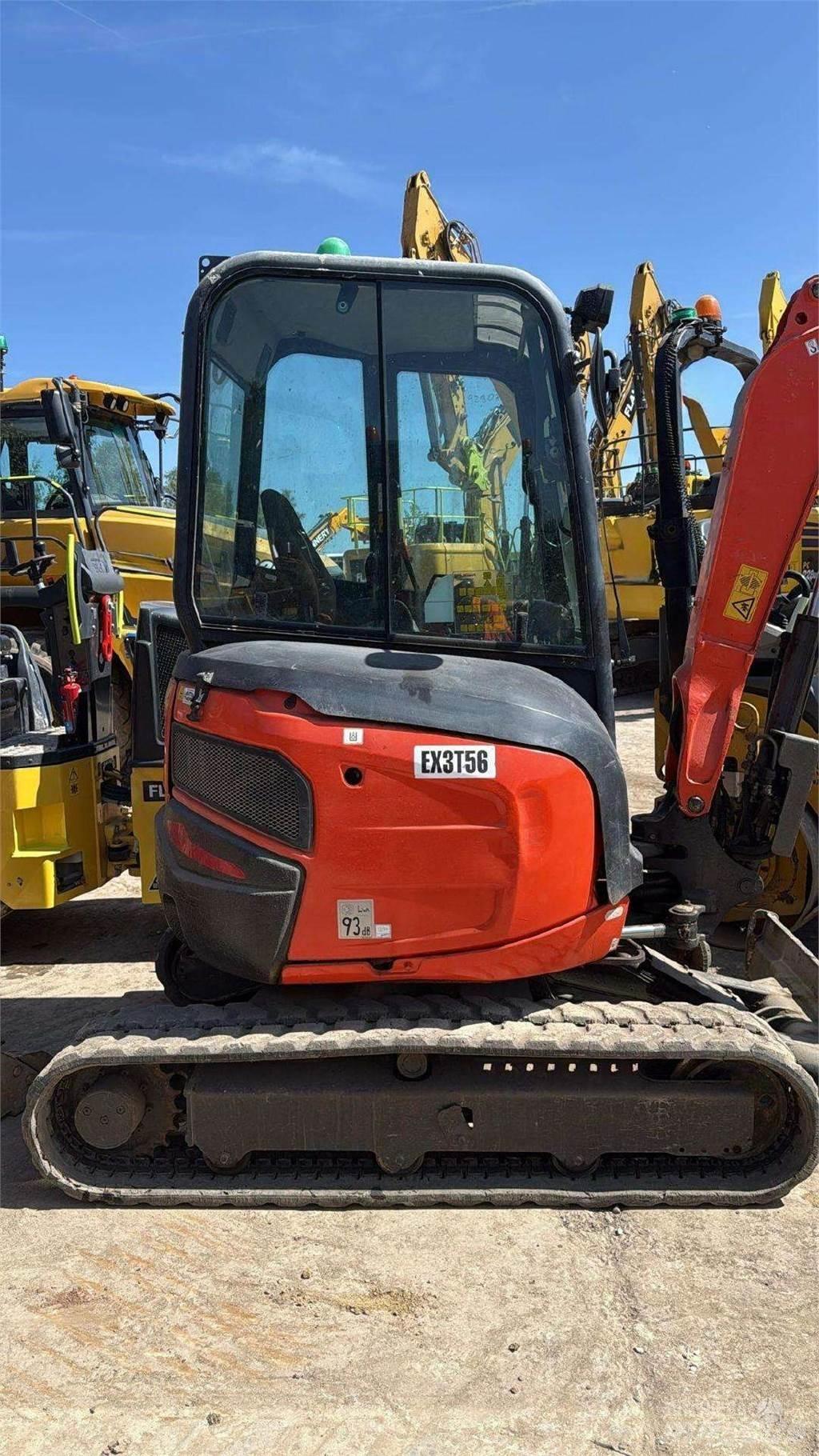 Kubota U27-4 Miniescavatori