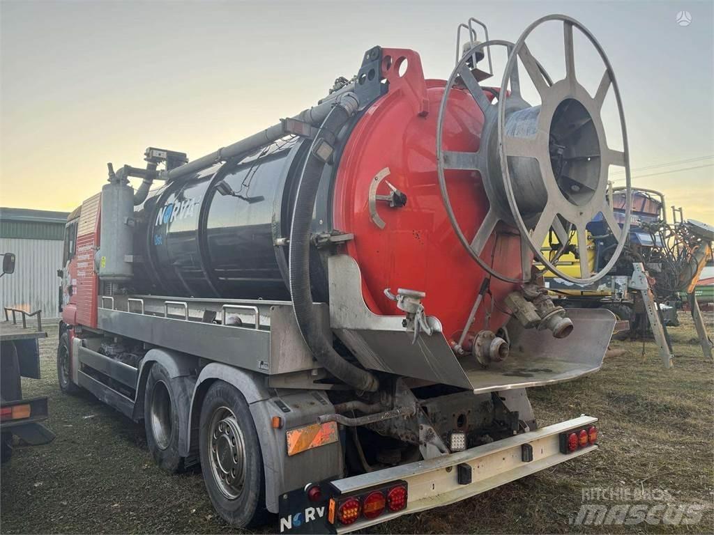 MAN TGS 28.440 Camion autospurgo