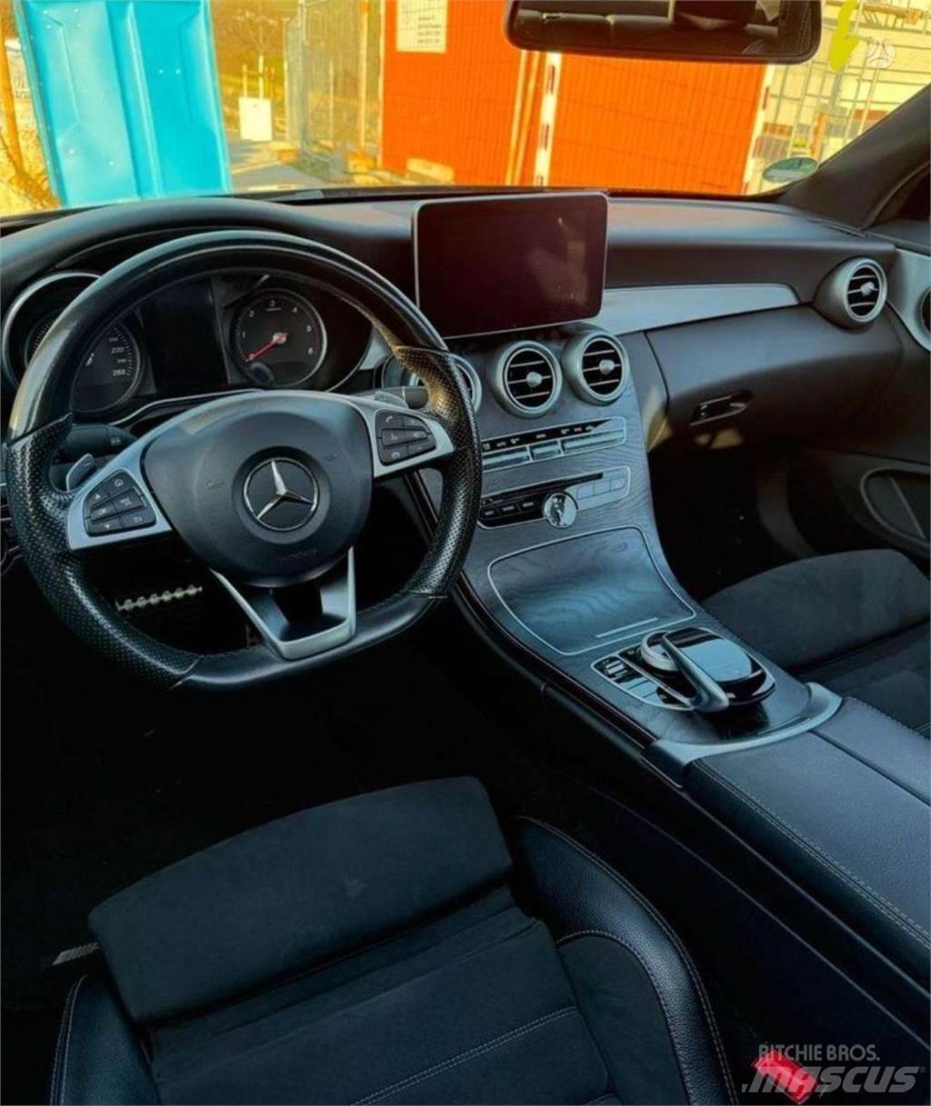 Mercedes-Benz  Auto