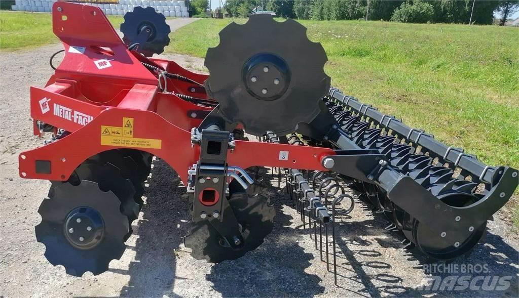 Metal-Fach U 740 Coltivatori