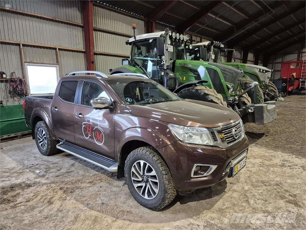Nissan  Auto
