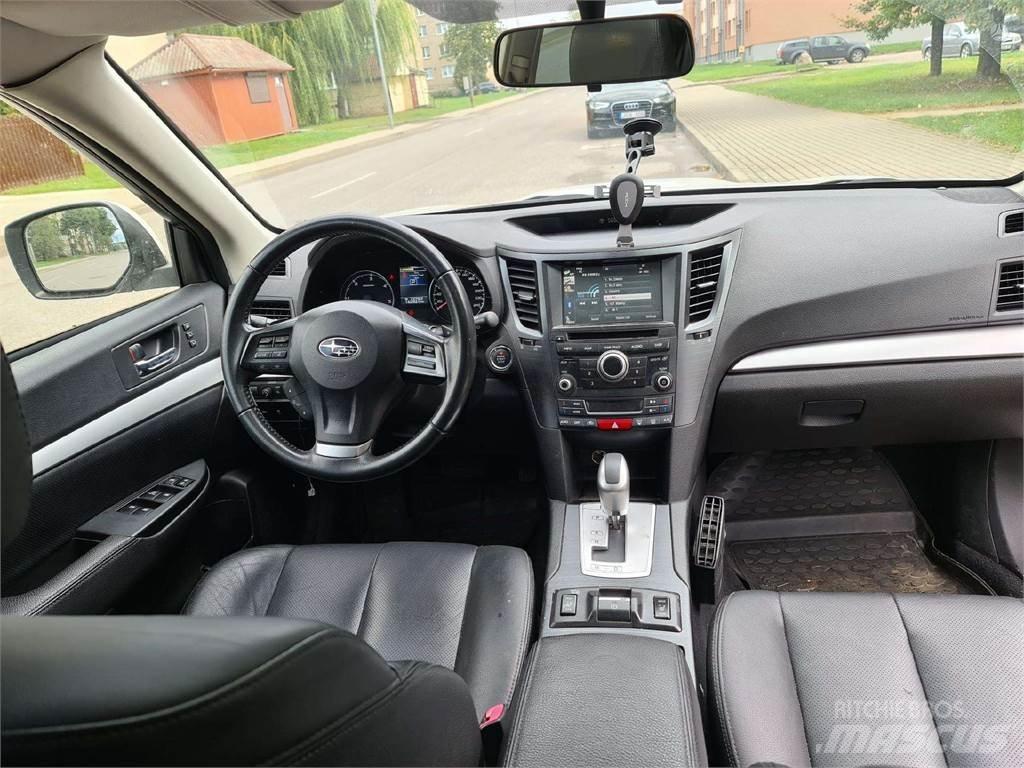 Subaru  Auto