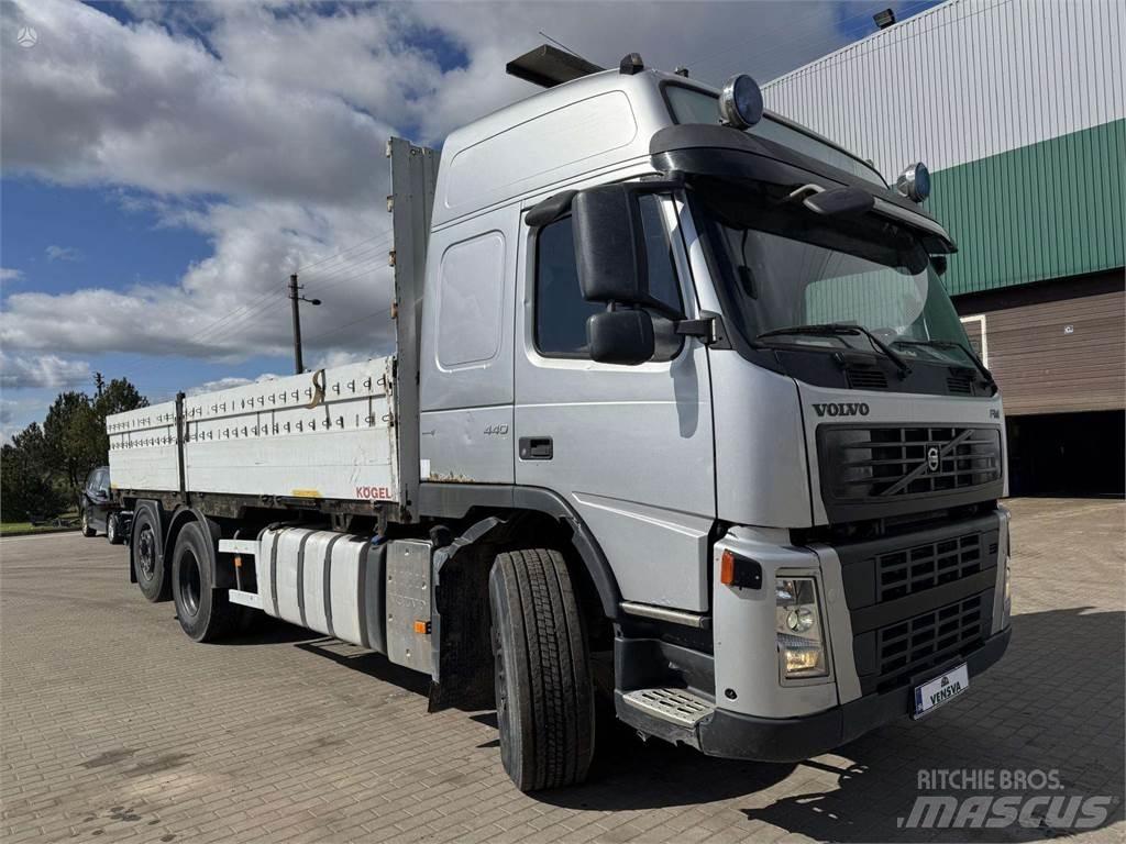 Volvo FM 440 6x2 Camion con sponde ribaltabili