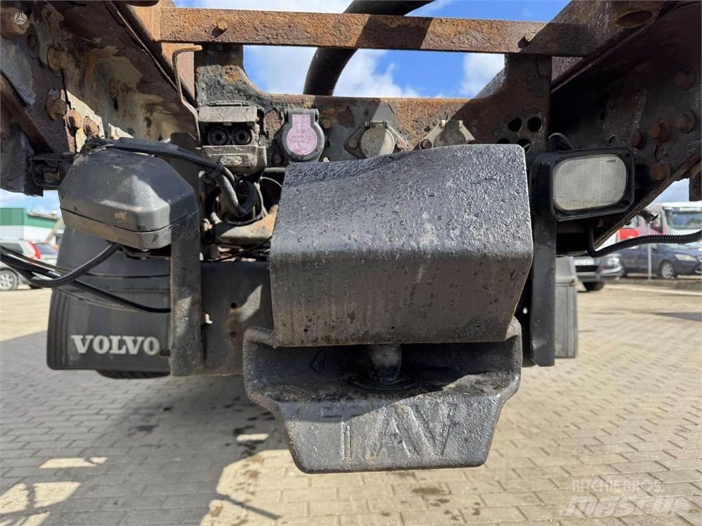 Volvo FM 440 6x2 Camion con sponde ribaltabili