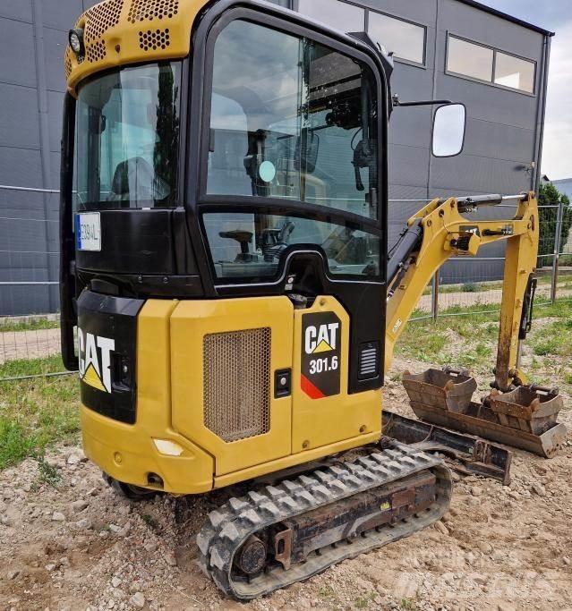 CAT 301.6 Miniescavatori