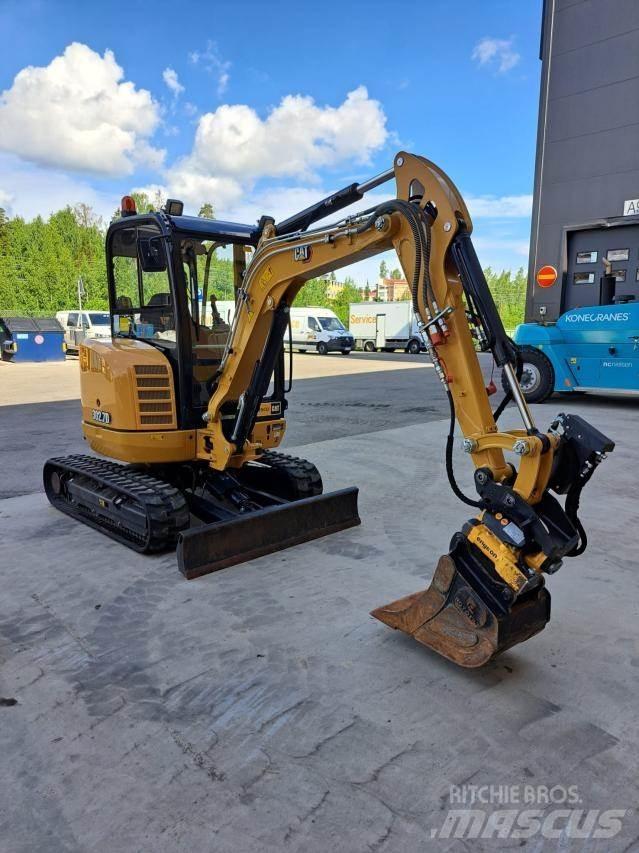 CAT 302.7DCR Miniescavatori