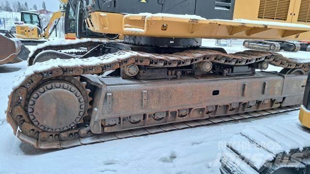 CAT 390D LME Escavatori cingolati