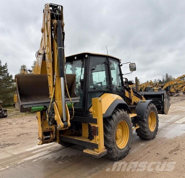 CAT 444 Terne