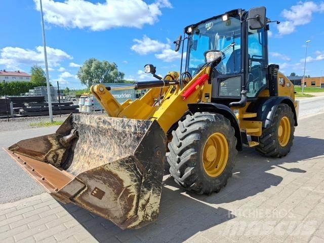 CAT 908 Pale gommate