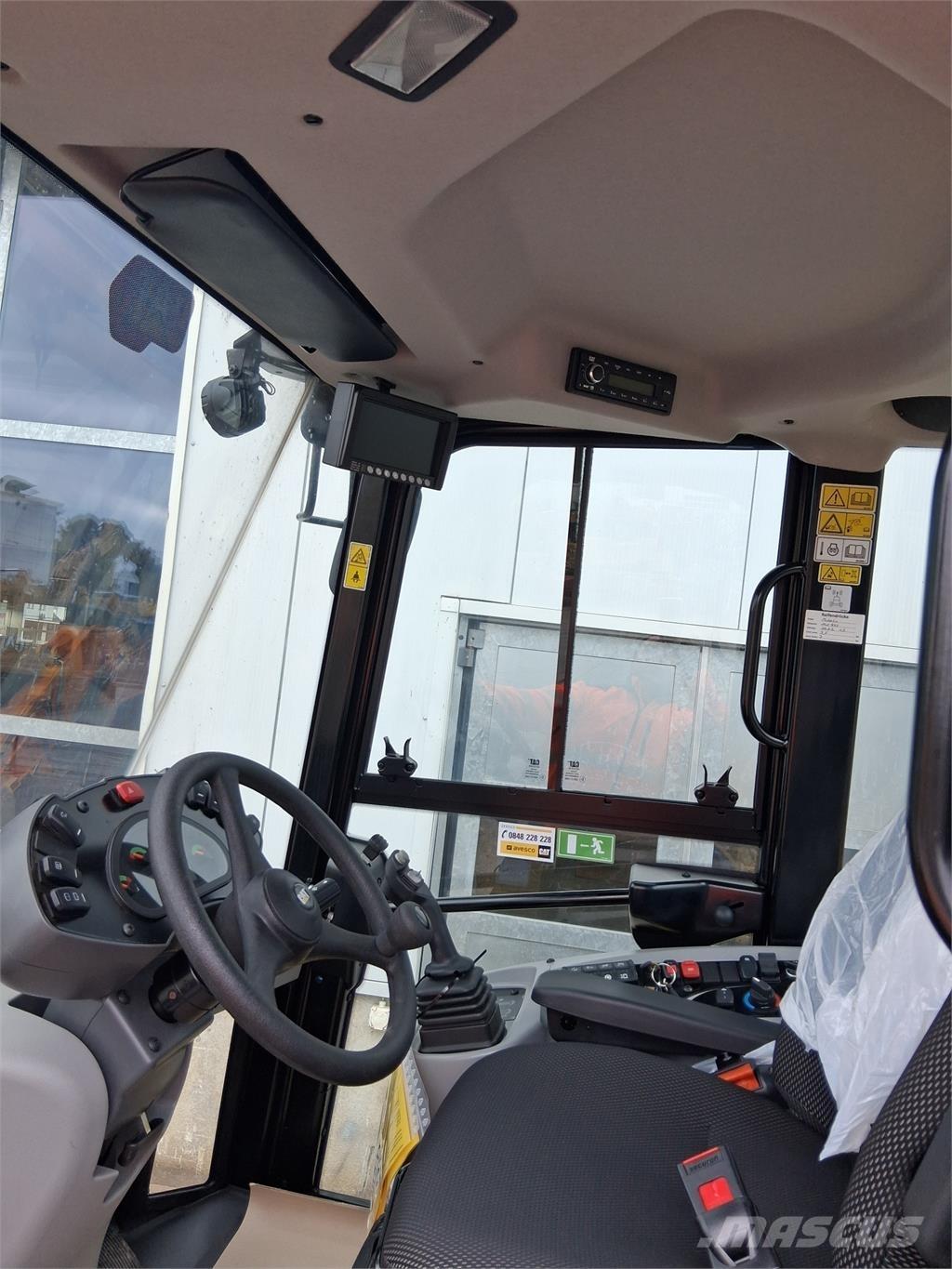 CAT 914 Pale gommate