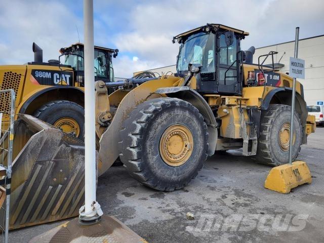 CAT 980M Pale gommate