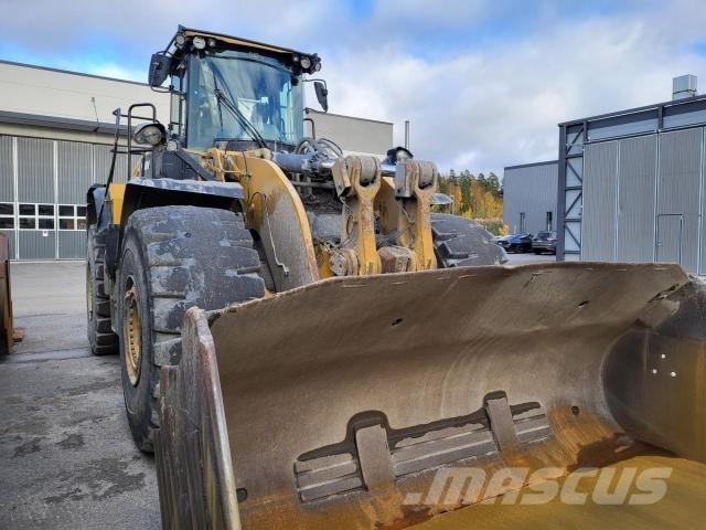CAT 980M Pale gommate