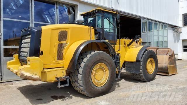 CAT 982M Pale gommate