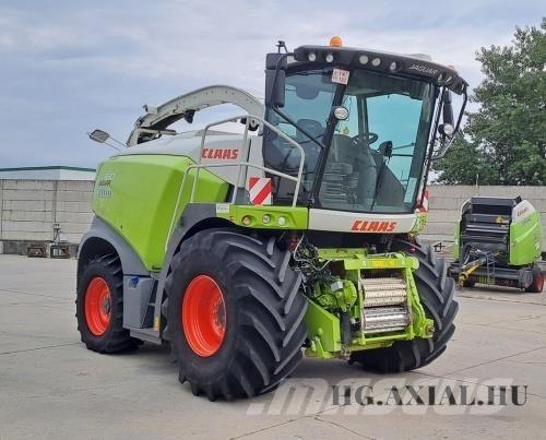CLAAS Jaguar 930 Trince semoventi