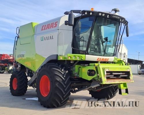 CLAAS Lexion 650 Mietitrebbiatrici