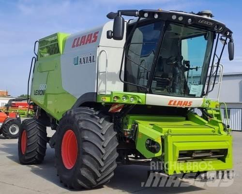 CLAAS Lexion 660 Mietitrebbiatrici