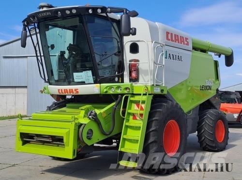 CLAAS Lexion 660 Mietitrebbiatrici