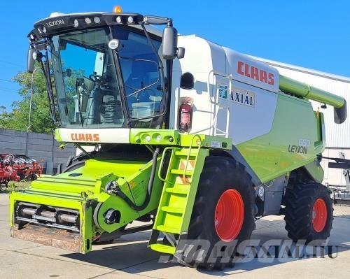 CLAAS Lexion 660 Mietitrebbiatrici