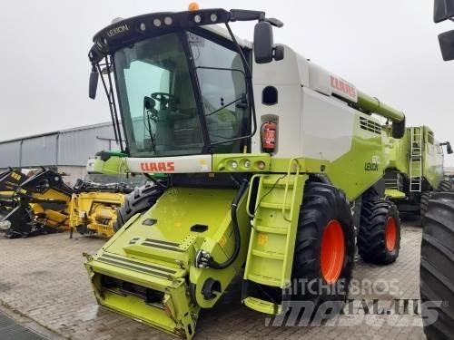 CLAAS Lexion 670 Mietitrebbiatrici