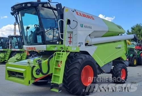 CLAAS Tucano 440 Mietitrebbiatrici