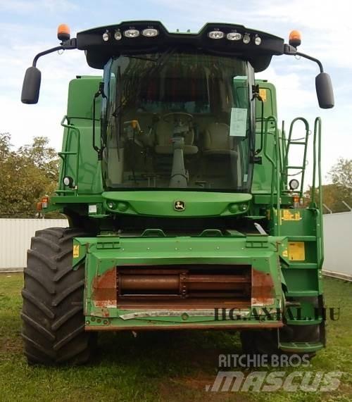 John Deere W540 Mietitrebbiatrici