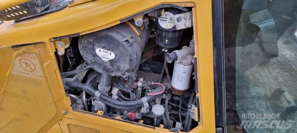 Komatsu D 61 PXI-24 Dozer cingolati