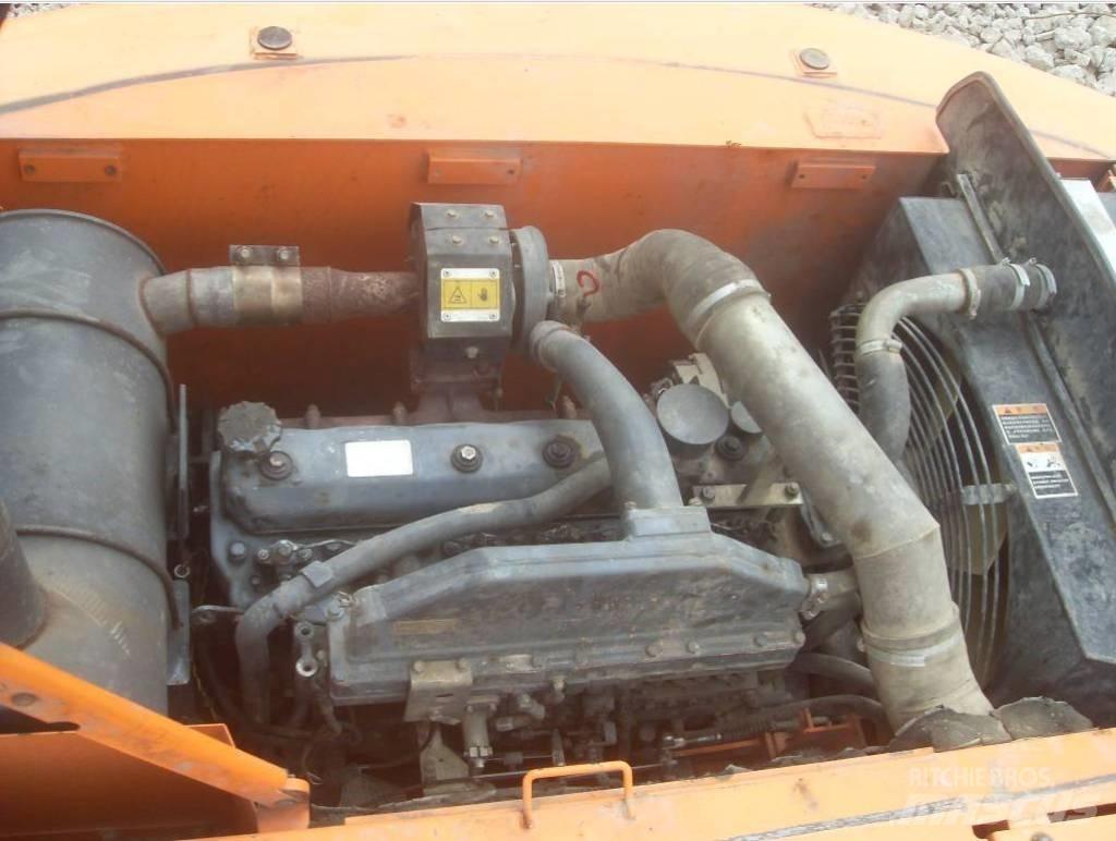 Doosan DH 150 W-7 Escavatori gommati