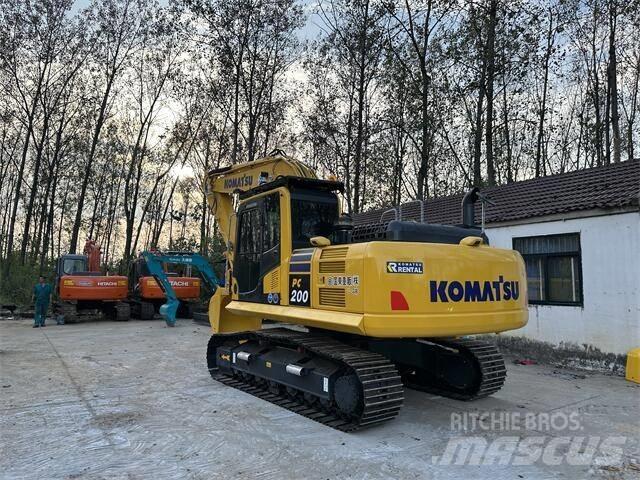 Komatsu PC200-8 Escavatori cingolati