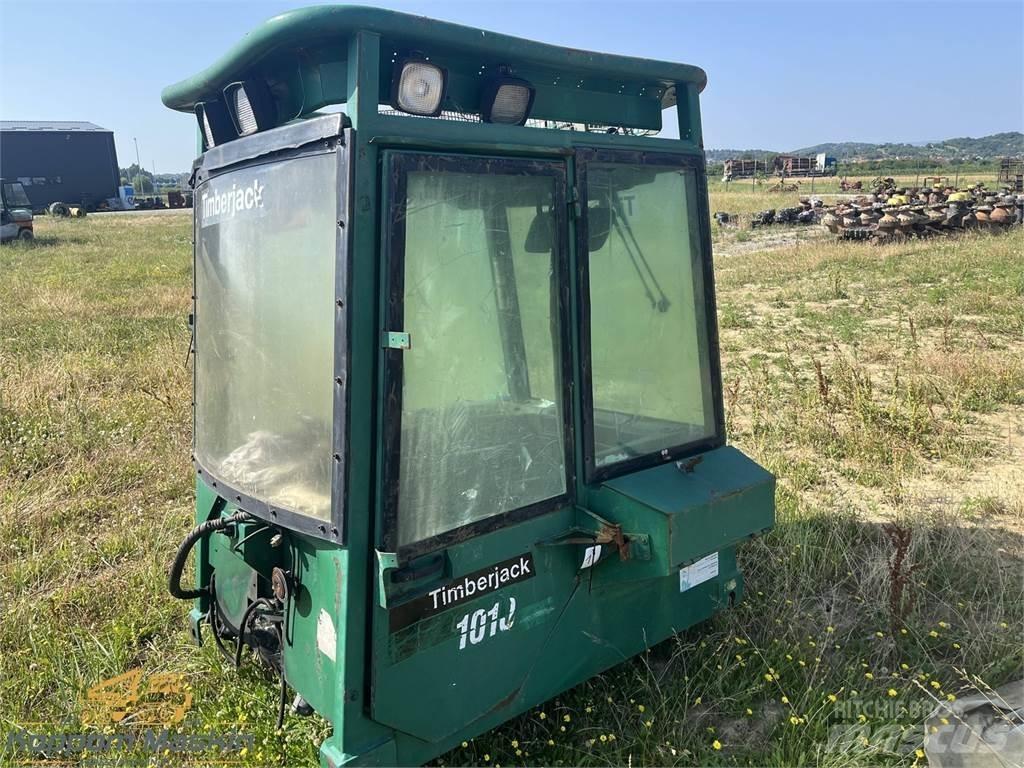 Timberjack 1010 Cabine e interni