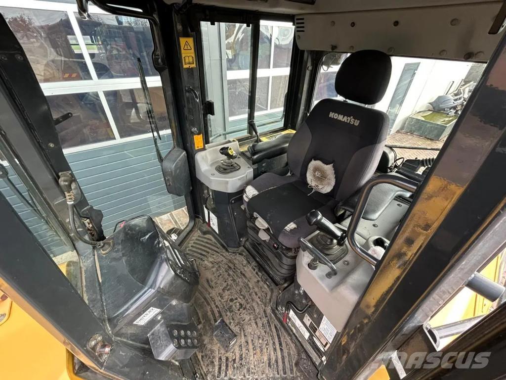 Komatsu D61PX-23 Dozer cingolati