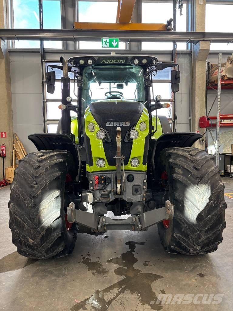 CLAAS Axion 830 CIS Trattori
