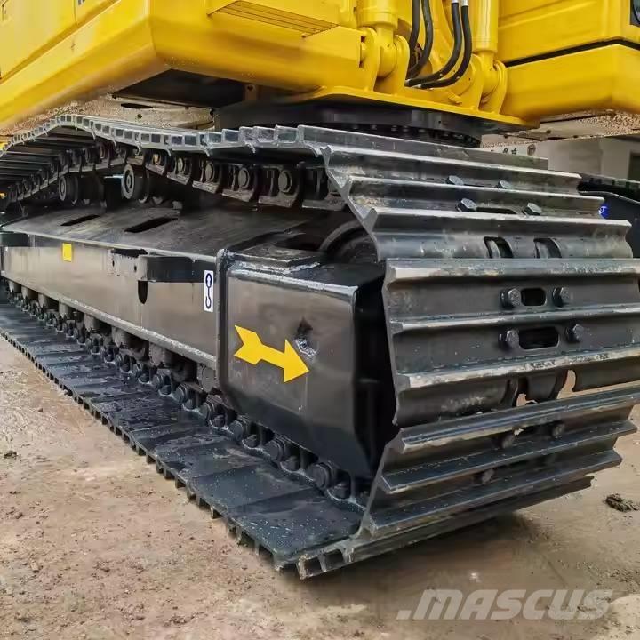 Komatsu PC220-8 Escavatori cingolati