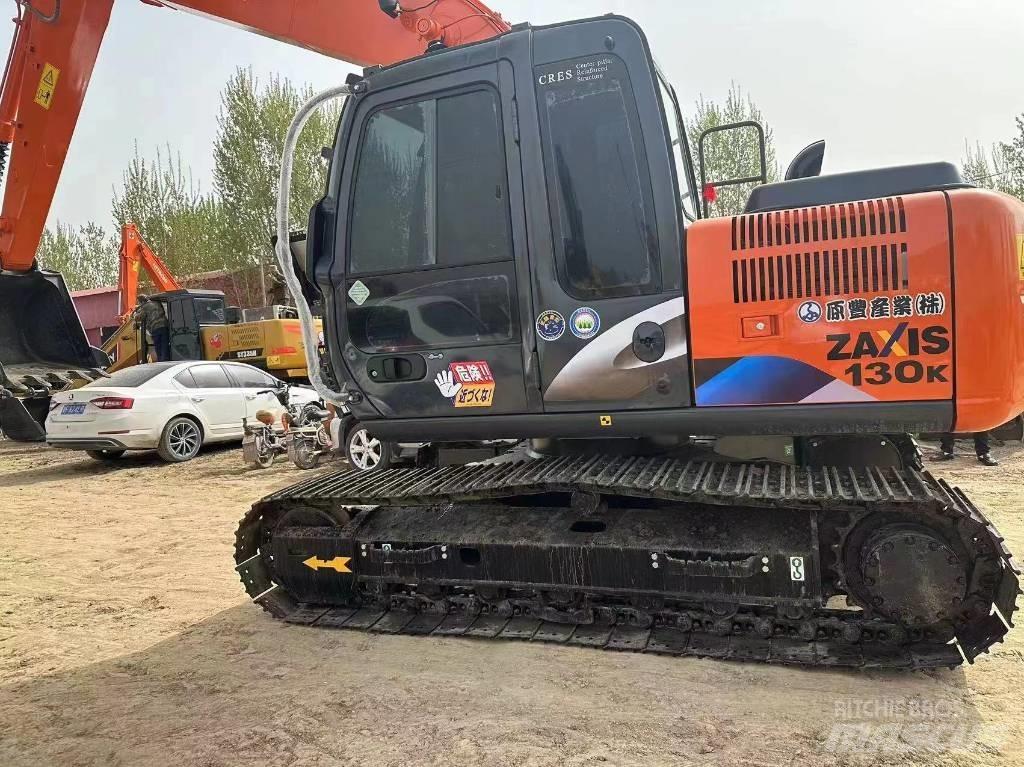 Hitachi 130 Escavatori cingolati