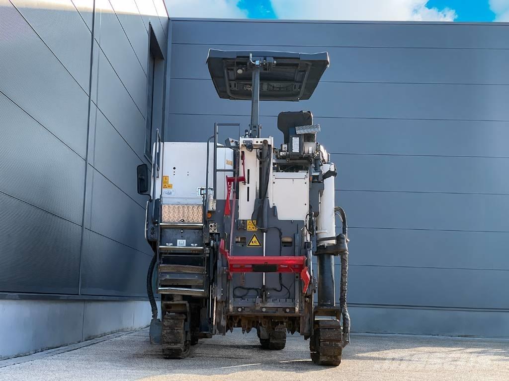 Wirtgen W 100 CFI Fresa a freddo per asfalto