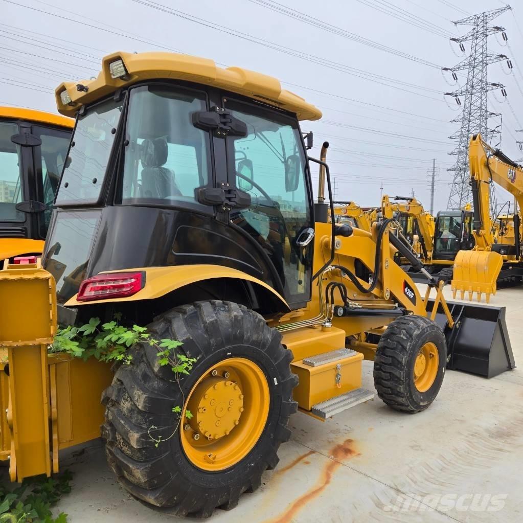 CAT 420F Terne