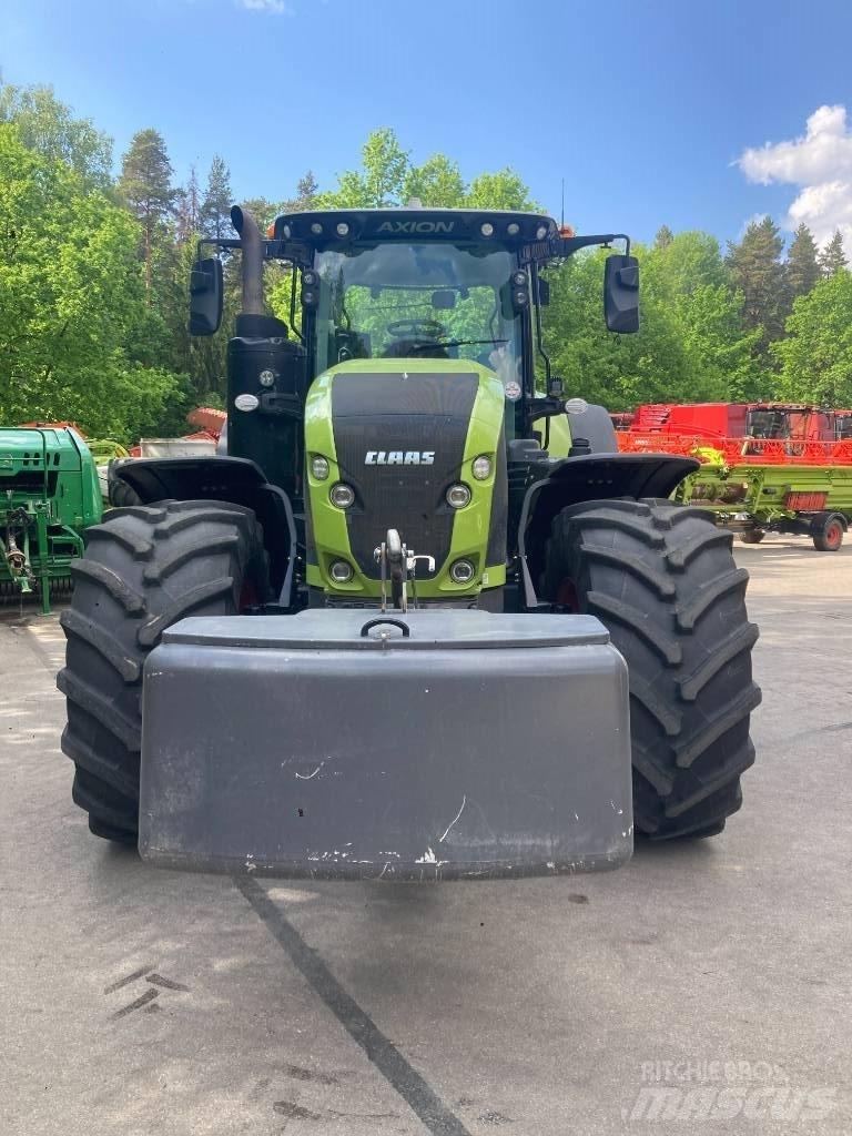CLAAS Axion 960 Trattori