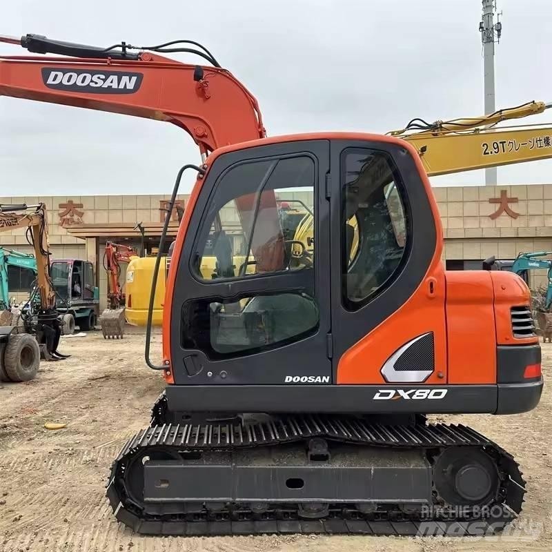 Doosan DX 80 Escavatori medi 7t - 12t