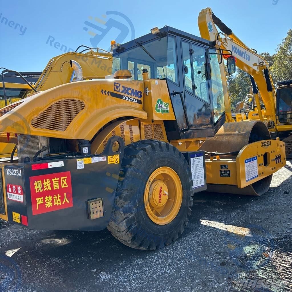XCMG XS223J Rulli monotamburo
