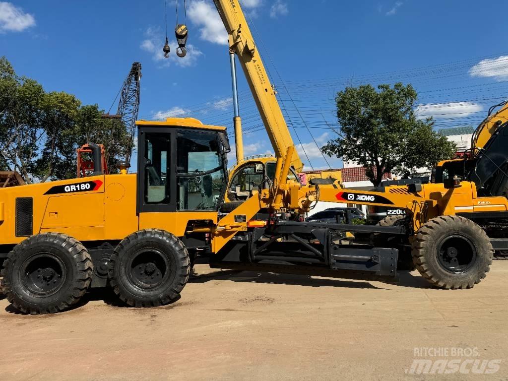 XCMG GR 180 Motorgraders