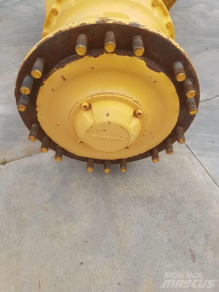 Volvo L110E Assi