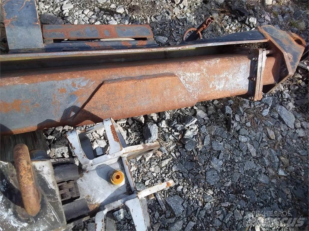 CAT 2200 Gru raccoglitrici