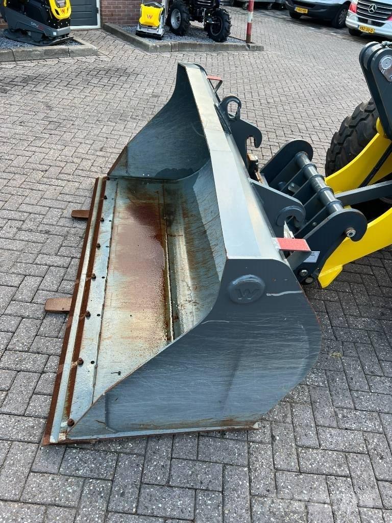 Wacker Neuson WL 60 Pale gommate